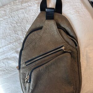Urban Expressions Clark Sling Backpack Olive Like New